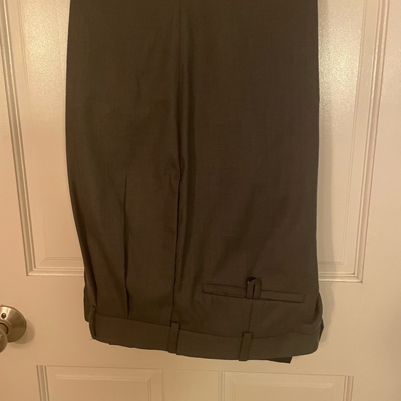 Men’s gray dress slacks - Picture 5 of 6